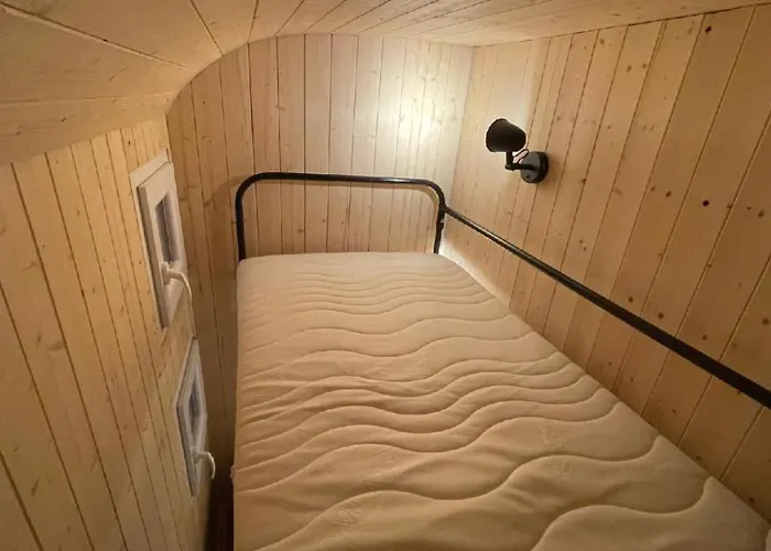 خيمة فخمة Glamping - Stylova Maringotka V Srdci Ladova Kraje, Pobliz Hlavniho Mesta Prahy Stribrna Skalice