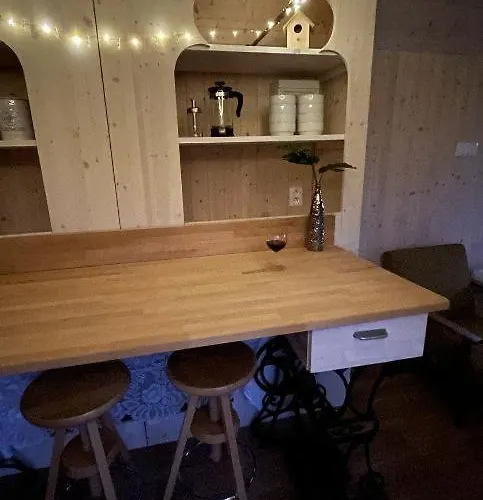 خيمة فخمة Glamping - Stylova Maringotka V Srdci Ladova Kraje, Pobliz Hlavniho Mesta Prahy Stribrna Skalice