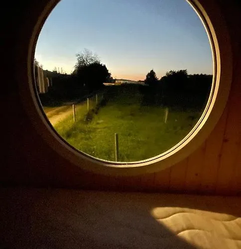 خيمة فخمة Glamping - Stylova Maringotka V Srdci Ladova Kraje, Pobliz Hlavniho Mesta Prahy